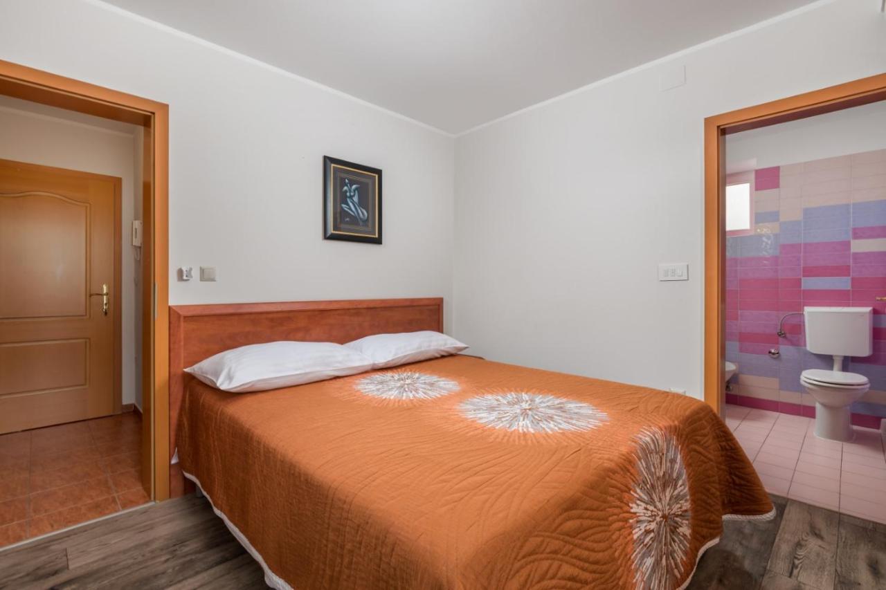 Guest House Ana Baska  Exterior photo